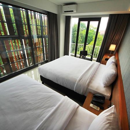 Hay Bandung Hotel Exterior photo