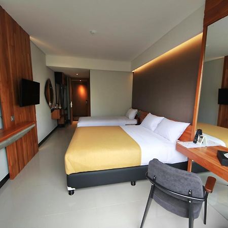 Hay Bandung Hotel Exterior photo